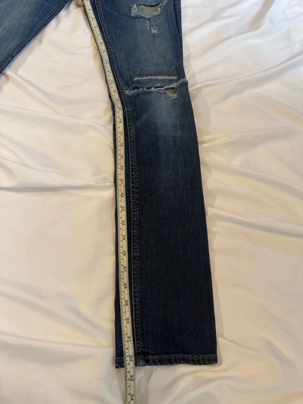 Dark Wash Distressed Women's Skinny Jeans - Size 26 - Picture 5 of 9